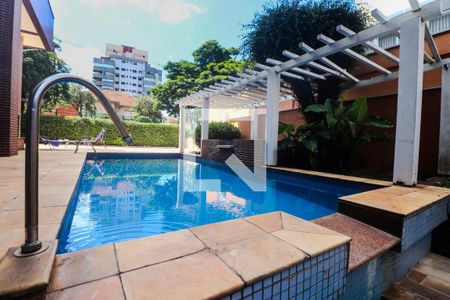 Área comum - Piscina de apartamento à venda com 3 quartos, 130m² em Petrópolis, Porto Alegre