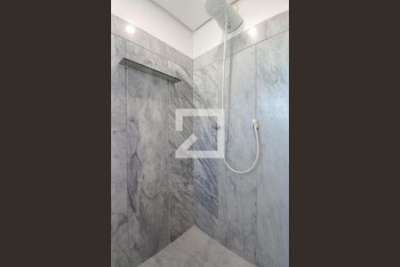 Banheiro da Suíte de apartamento para alugar com 2 quartos, 120m² em cambuí, Campinas