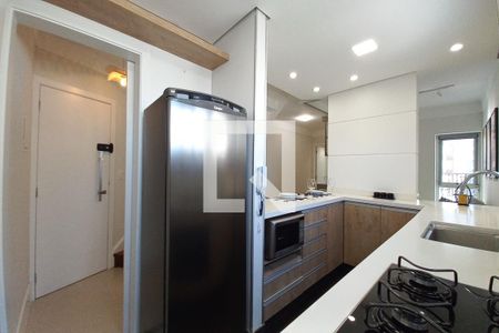 Cozinha de apartamento para alugar com 2 quartos, 120m² em  cambuí, Campinas
