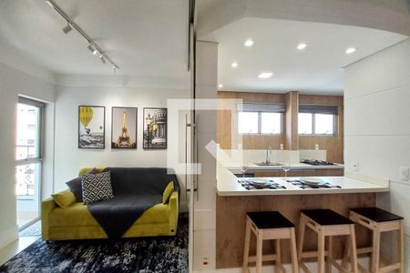 Detalhe da Sala de apartamento para alugar com 2 quartos, 120m² em  cambuí, Campinas