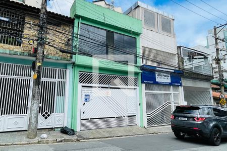 Fachada de casa para alugar com 3 quartos, 122m² em Vila Camargos, Guarulhos