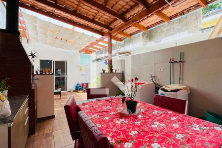 Churrasqueira de casa para alugar com 3 quartos, 122m² em Vila Camargos, Guarulhos