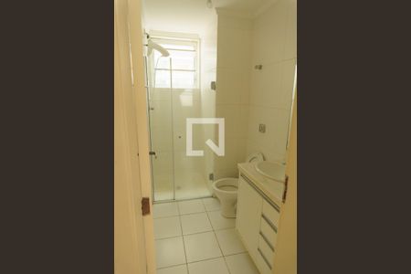Banheiro de kitnet/studio para alugar com 1 quarto, 23m² em Higienópolis, Porto Alegre