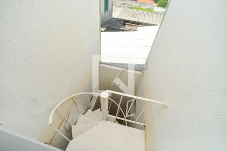 Escada de casa à venda com 5 quartos, 200m² em Sarandi, Porto Alegre
