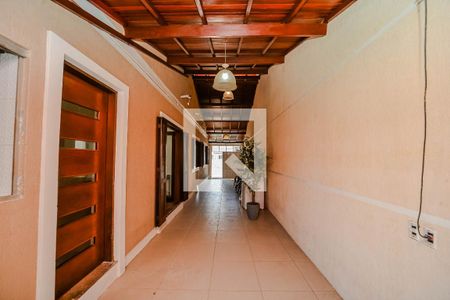 Garagem de casa à venda com 5 quartos, 200m² em Sarandi, Porto Alegre