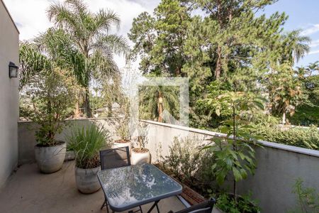 Varanda da Suíte 4 de casa de condomínio à venda com 4 quartos, 300m² em Jardim Cordeiro, São Paulo