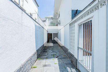 Entrada serviço de casa para alugar com 3 quartos, 590m² em Casa Verde, São Paulo