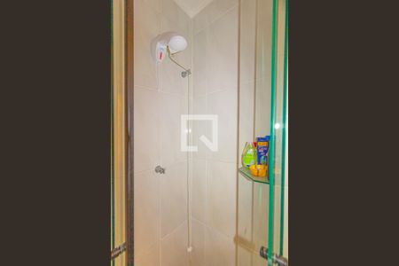 Banheiro de apartamento à venda com 2 quartos, 68m² em Niterói, Canoas