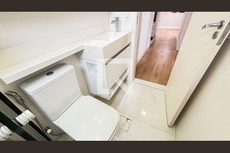 Banheiro de apartamento para alugar com 2 quartos, 48m² em Vila João Ramalho, Santo André