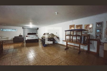 Garagem de casa à venda com 6 quartos, 550m² em Jardim Paraíso, São Paulo