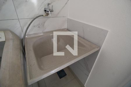 Área de Serviço de kitnet/studio para alugar com 1 quarto, 35m² em Jardim Inconfidência, Uberlândia