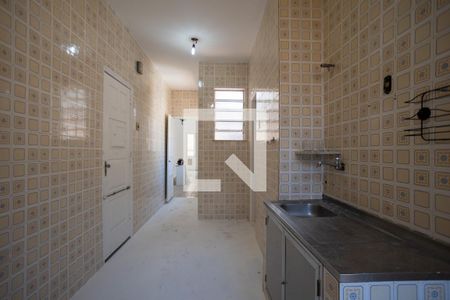 Cozinha de apartamento à venda com 2 quartos, 72m² em Grajaú, Rio de Janeiro