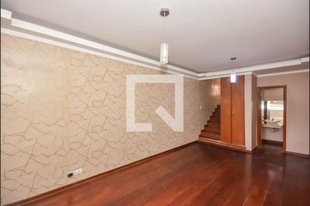 Sala de casa à venda com 3 quartos, 280m² em Vila Inah, São Paulo