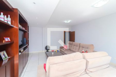 Sala de casa para alugar com 3 quartos, 250m² em Cidade Antônio Estêvão de Carvalho, São Paulo