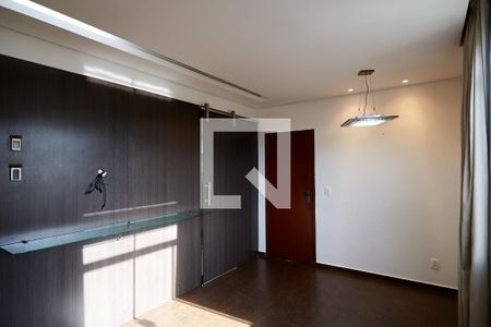Sala de apartamento para alugar com 3 quartos, 88m² em Santa Efigênia, Belo Horizonte