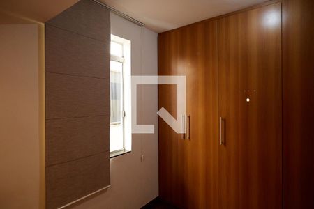 Quarto 1 de apartamento para alugar com 3 quartos, 88m² em Santa Efigênia, Belo Horizonte