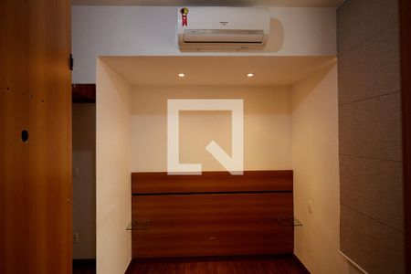 Quarto 1 de apartamento para alugar com 3 quartos, 88m² em Santa Efigênia, Belo Horizonte