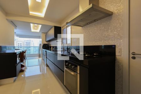 Cozinha de apartamento à venda com 3 quartos, 150m² em Santana, São Paulo