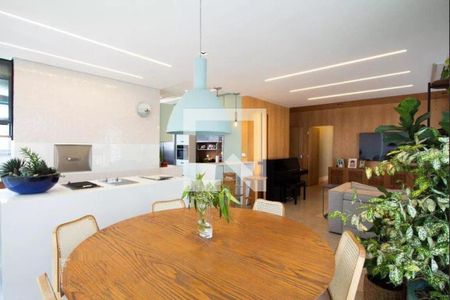 Foto 06 de apartamento à venda com 3 quartos, 155m² em Vila Olímpia, São Paulo