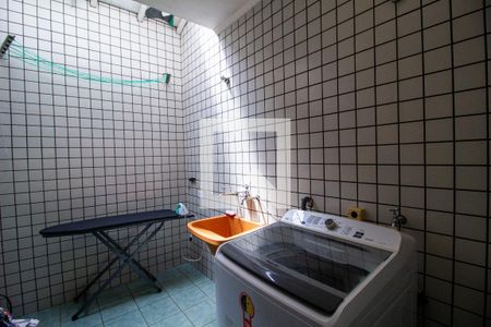 Área de Serviço de casa para alugar com 4 quartos, 240m² em Jardim Ana Maria, Sorocaba
