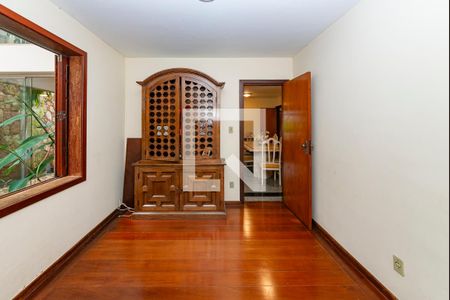 Sala 2 de casa à venda com 4 quartos, 282m² em Buritis, Belo Horizonte