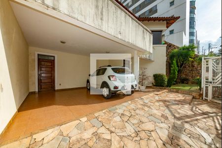 Garagem de casa à venda com 4 quartos, 282m² em Buritis, Belo Horizonte