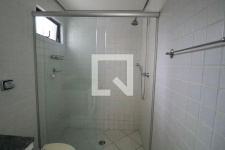 Banheiro Suíte 2 de apartamento para alugar com 4 quartos, 180m² em Morro do Maluf, Guarujá