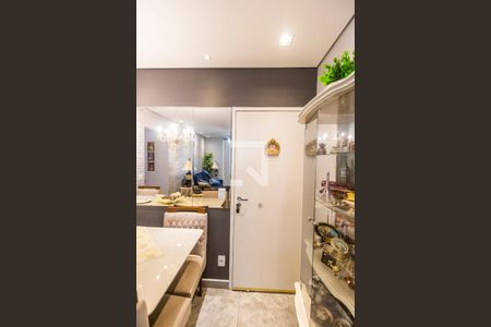 Corredor de apartamento à venda com 3 quartos, 94m² em Jardim Tupanci, Barueri