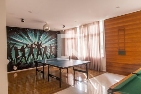 Área comum de apartamento à venda com 3 quartos, 94m² em Jardim Tupanci, Barueri