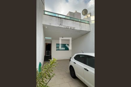 Garagem de casa à venda com 3 quartos, 139m² em Vila São José, São Paulo