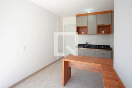 Sala de apartamento para alugar com 2 quartos, 50m² em Centro, Belo Horizonte