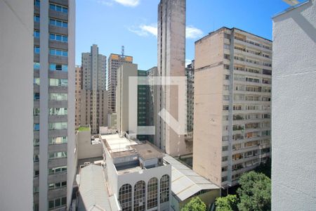 Sala de apartamento para alugar com 2 quartos, 50m² em Centro, Belo Horizonte