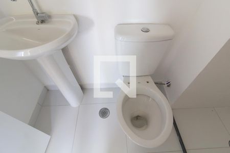 Banheiro de apartamento para alugar com 2 quartos, 34m² em Colônia (zona Leste), São Paulo