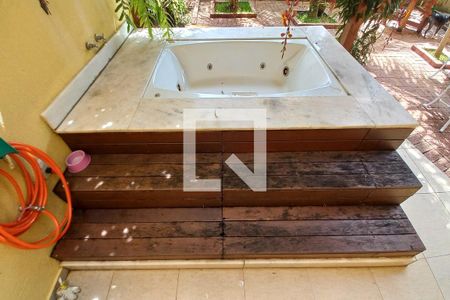 Área comum - Jacuzzi de casa de condomínio à venda com 5 quartos, 310m² em Swiss Park, Campinas