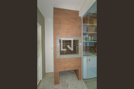Churrasqueira de casa à venda com 2 quartos, 80m² em Harmonia, Canoas