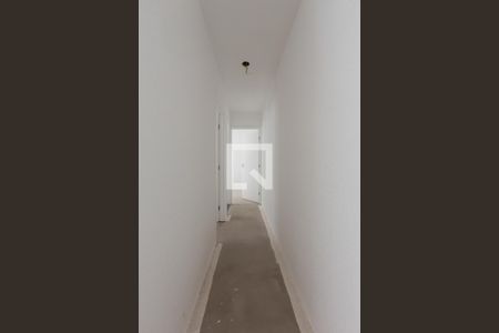 Corredor de apartamento para alugar com 2 quartos, 42m² em Colônia (zona Leste), São Paulo