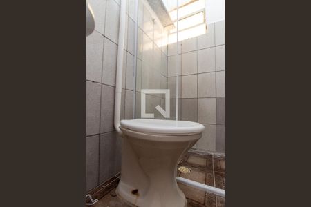 Banheiro de casa de condomínio para alugar com 1 quarto, 50m² em Jardim Japão, São Paulo