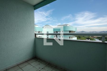 Varanda de apartamento à venda com 2 quartos, 77m² em Barra da Tijuca, Rio de Janeiro