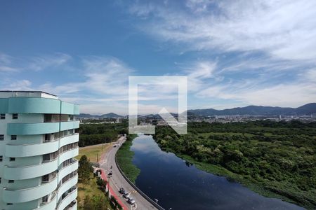 Vista de apartamento à venda com 2 quartos, 77m² em Barra da Tijuca, Rio de Janeiro