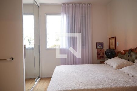 Suíte de apartamento à venda com 2 quartos, 70m² em Santo Antônio, Belo Horizonte