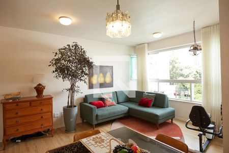 Sala de apartamento à venda com 2 quartos, 70m² em Santo Antônio, Belo Horizonte