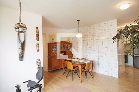 Sala de apartamento à venda com 2 quartos, 70m² em Santo Antônio, Belo Horizonte