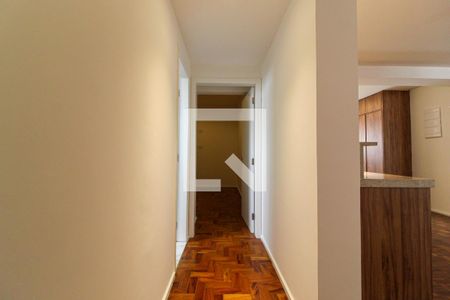 Corredor de apartamento à venda com 2 quartos, 120m² em Chácara Itaim, São Paulo