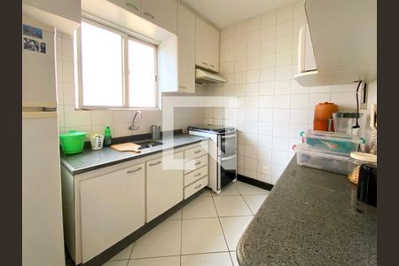 Cozinha de apartamento à venda com 3 quartos, 75m² em Havaí, Belo Horizonte