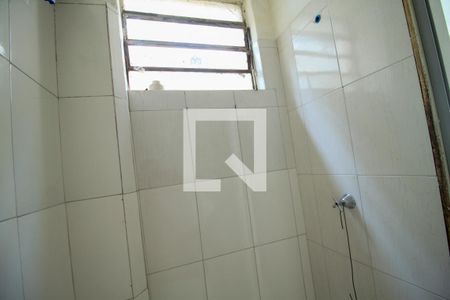 Banheiro de Serviço de apartamento à venda com 3 quartos, 92m² em Pari, São Paulo