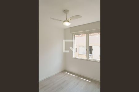 Quarto de apartamento para alugar com 1 quarto, 47m² em São João, Porto Alegre