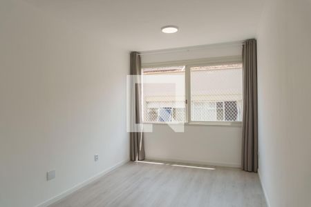 Sala de apartamento para alugar com 1 quarto, 47m² em São João, Porto Alegre
