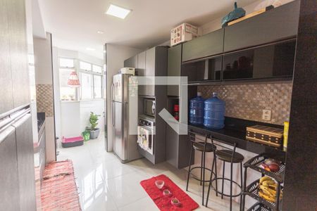 Cozinha de apartamento à venda com 3 quartos, 122m² em Fernão Dias, Belo Horizonte