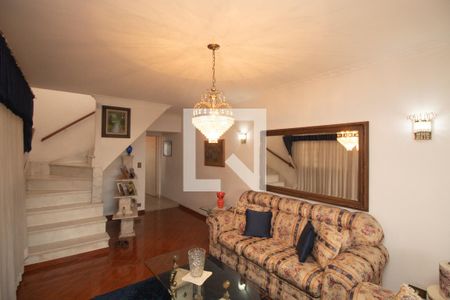 Sala de casa à venda com 3 quartos, 350m² em Vila Gustavo, São Paulo