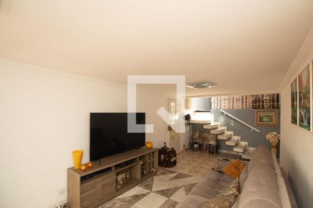 Sala de casa à venda com 3 quartos, 350m² em Vila Gustavo, São Paulo